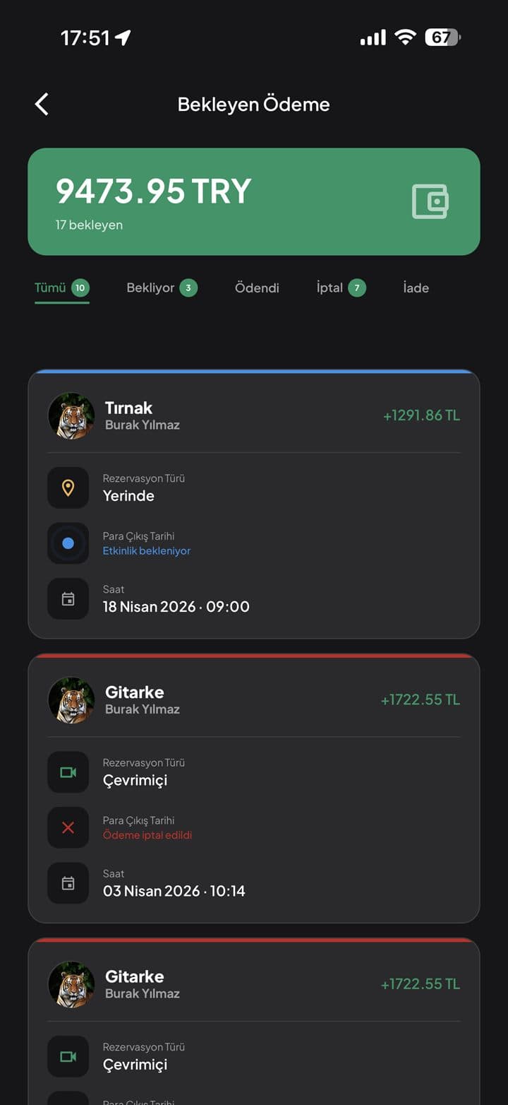 Track host earnings — pending, paid and refund records